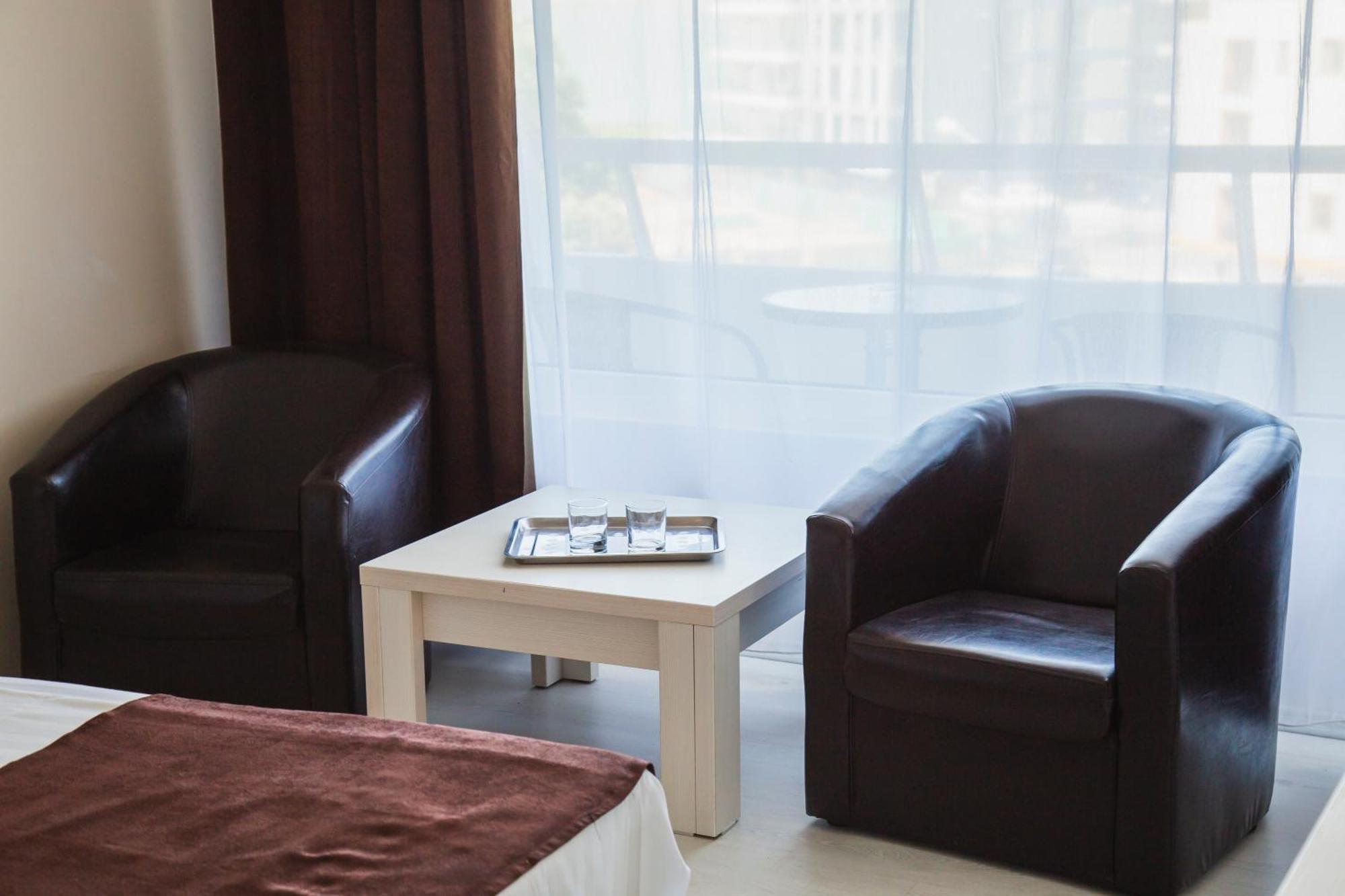 Hotel Ambasador Mamaia Ngoại thất bức ảnh
